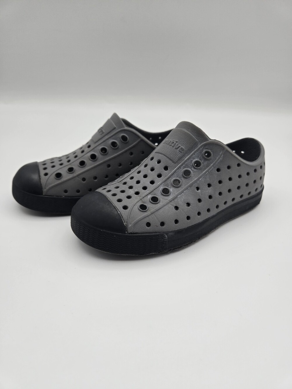 Native Gray Black Slip On Play Shoes Boys Child Toddler Size 10